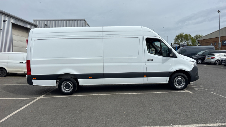 Mercedes-Benz Sprinter 315Cdi L3 Diesel Rwd 3.5t H2 Pro Van 9G-Tronic